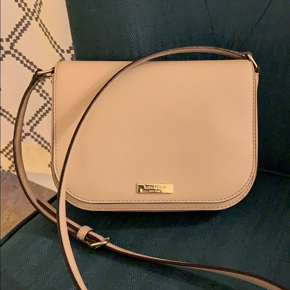 kate spade Handbags - Kate Spade Crossbody Purse